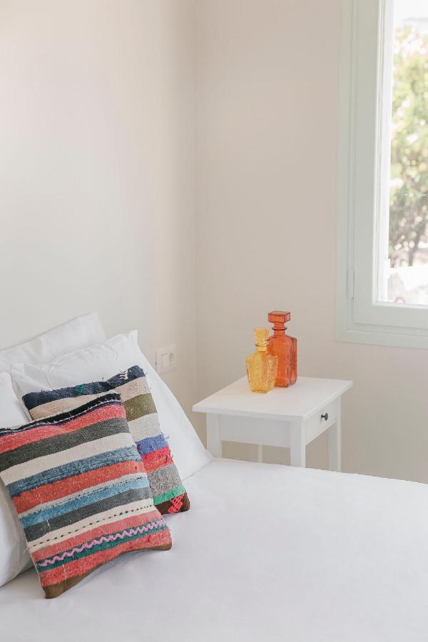 Bohemian Nest - Cheerful 2-Bedroom Villa With Pool Dhavgata Bagian luar foto